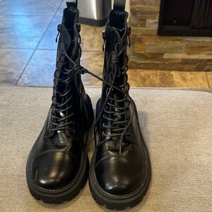 Clearance Black Lace-Up Boots size 39
